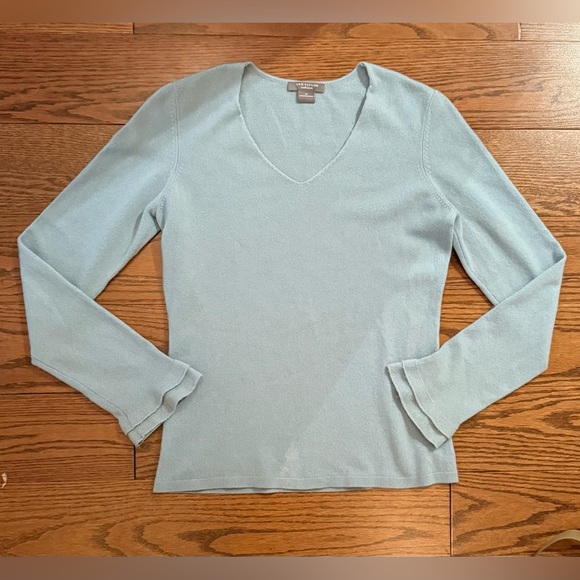 Ann Taylor Soft Green Cashmere Sweater - Picture 1 of 2